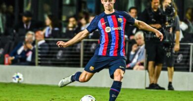 FOOTBALL - Barça Mercato: Laporta seals the future of Frenkie de Jong!