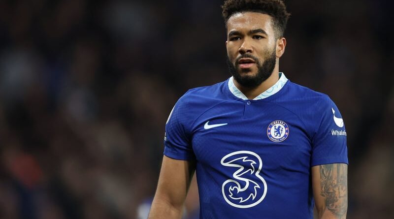 Disappointed by Dani Carvajal's recent performances, the directors of Real Madrid would like to secure the services of Chelsea's Reece James.
