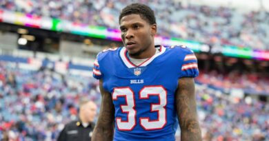 Bills special teams ace Siran Neal says Buffalo has 'moved on' from kickoff issue with 13 seconds left in loss to K.C.